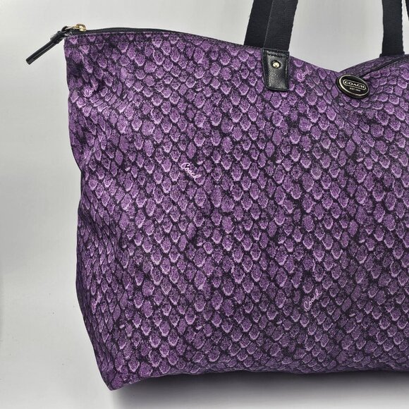 Coach XL Purple Multi Snake Print Getaway PACKABLE Travel Weekender Tote 1 PIECE - Picture 3 of 12